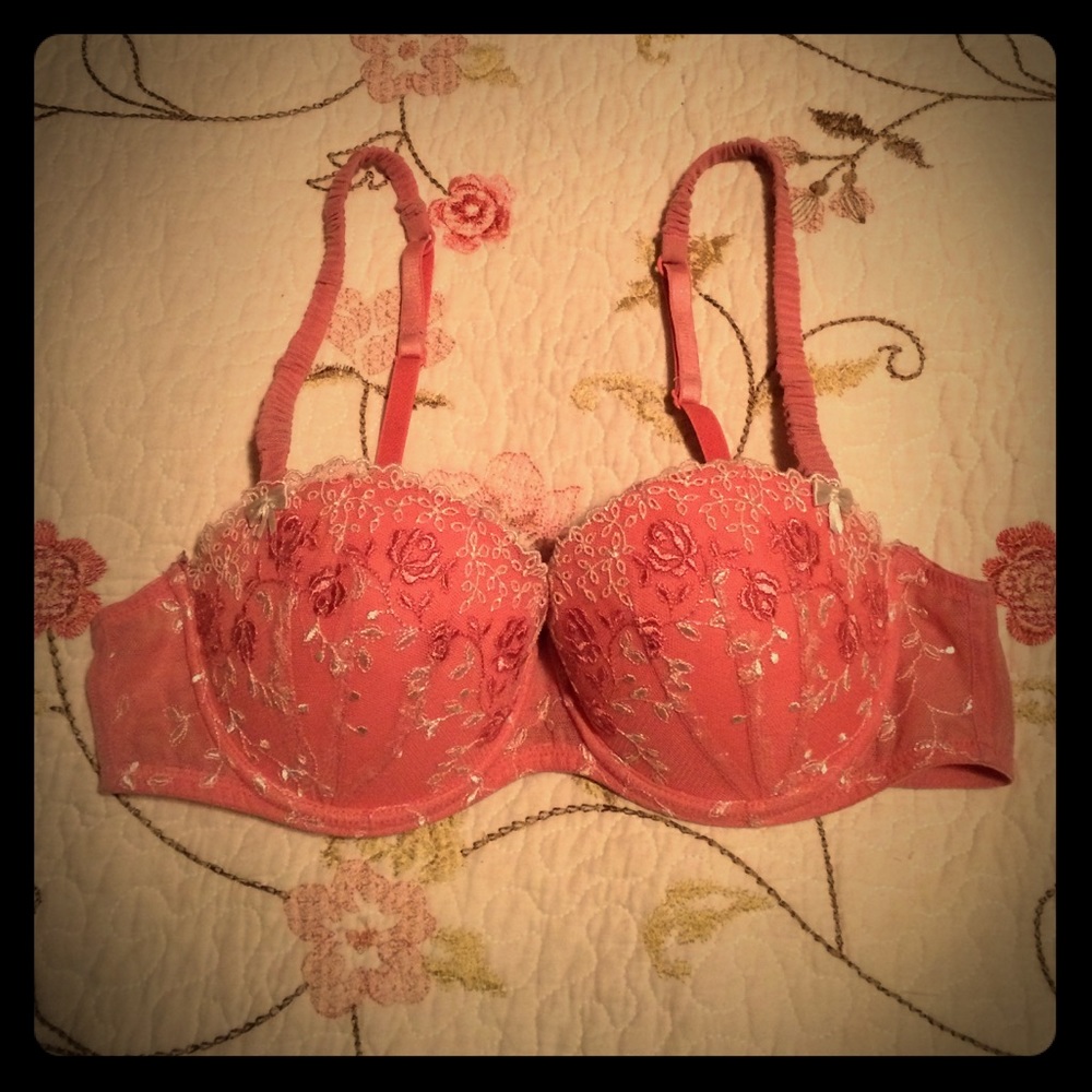 Lace balconette bra